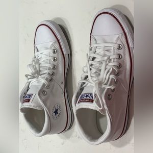 Converse All Star Mid Top White Shoes 8.5 like new worn once No Box
